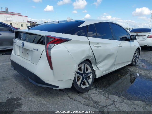 Toyota Prius Four 2016 JTDKARFU0G3004448 Image 5