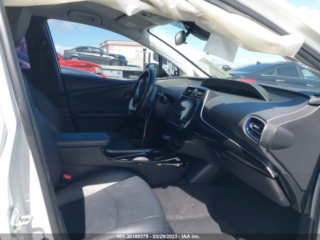 Toyota Prius Four 2016 JTDKARFU0G3004448 Image 6