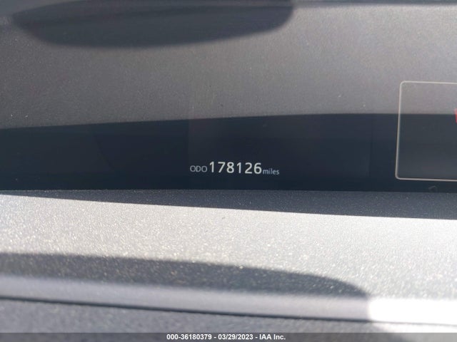 Toyota Prius Four 2016 JTDKARFU0G3004448 Image 8