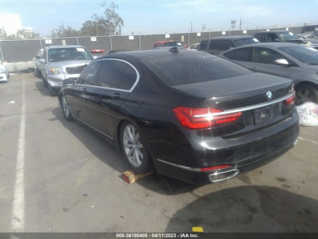 WBA7E2C59HG739841 BMW 7 Series 740i