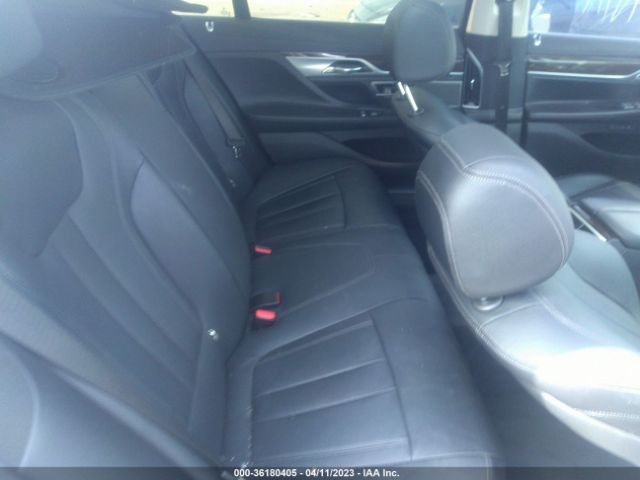WBA7E2C59HG739841 BMW 7 Series 740i