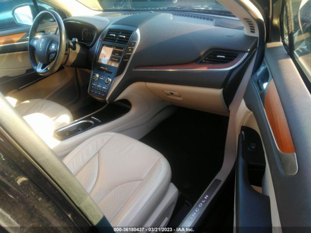 5LMCJ2C90KUL30483 Lincoln MKC SELECT
