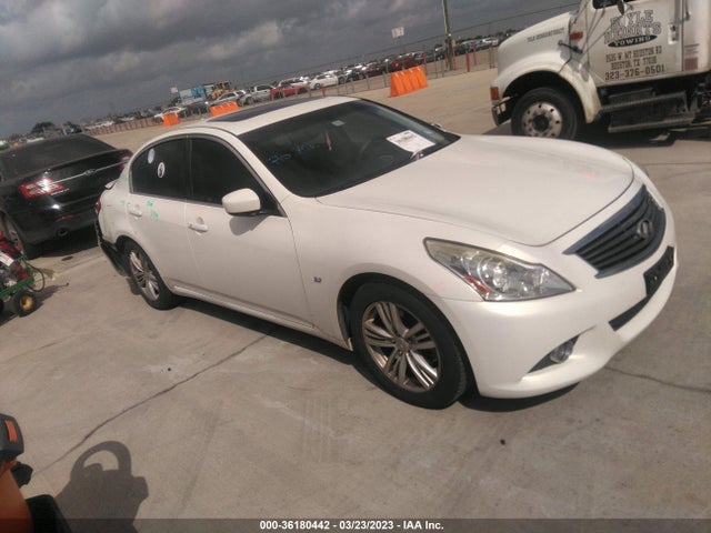 2015 JN1CV6AP8FM503728 main image