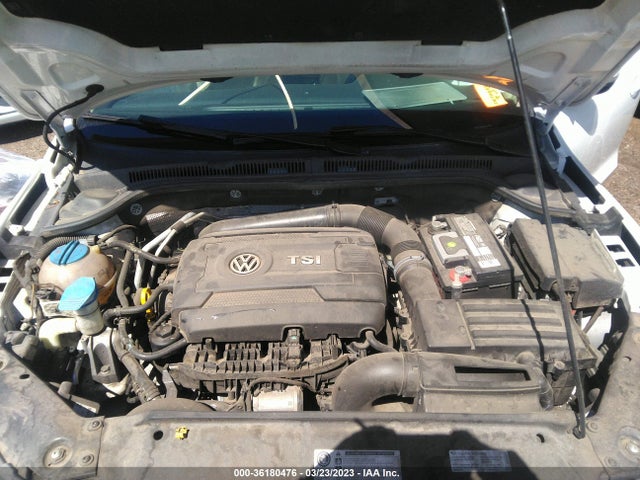 3VWD17AJ0EM380540 Volkswagen Jetta Sedan Se W/connectivity