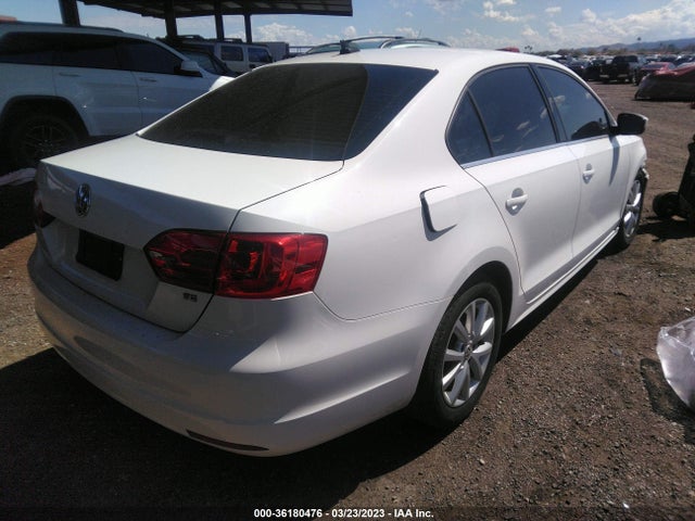 3VWD17AJ0EM380540 Volkswagen Jetta Sedan Se W/connectivity