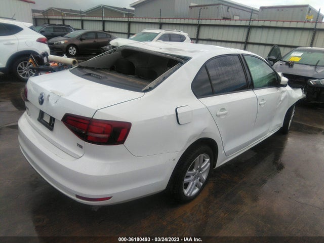 3VW2B7AJ8JM245062 Volkswagen Jetta 1.4t S