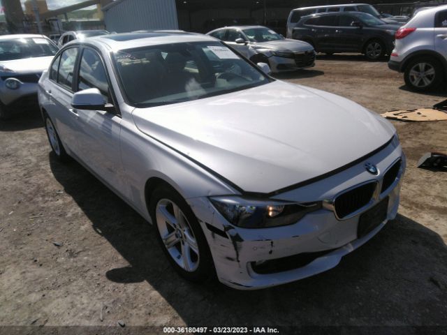 WBA3B1C51FK135700 BMW 3 Series 320i