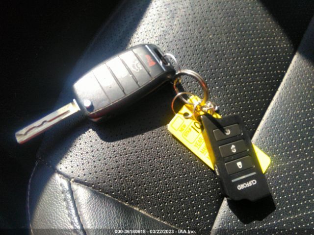 5XYPHDA59GG132476 KIA SORENTO EX