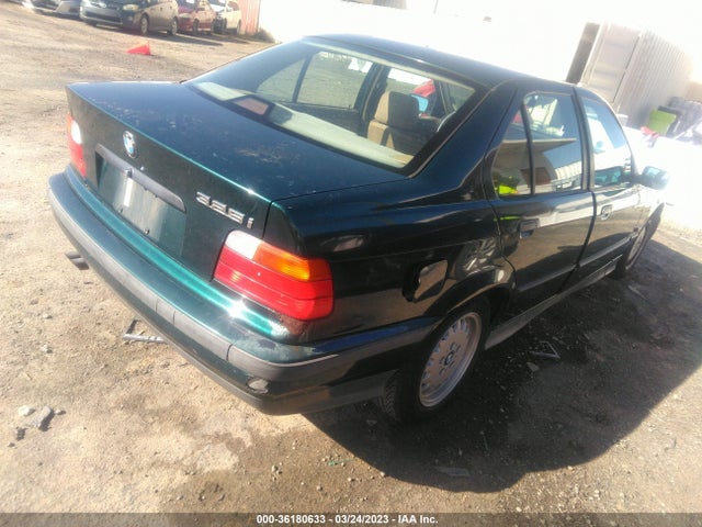 1994 BMW 325 I AUTOMATIC VIN: WBACB4320RFM01390