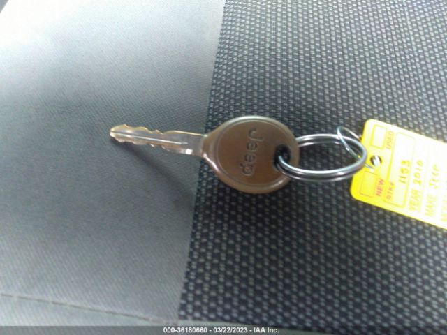 1J4AA2D1XAL227237 Jeep Wrangler Sport