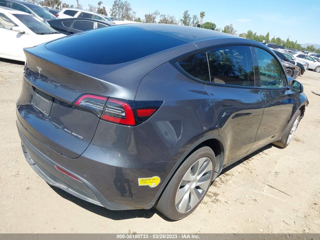 2021 Tesla Model Y, VIN: 5YJYGDEE3MF299792