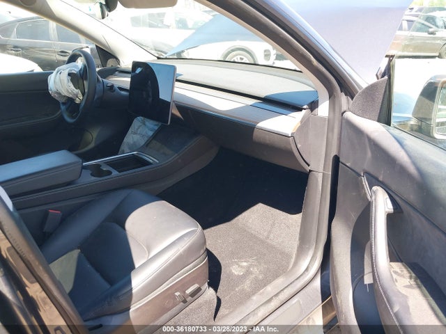 2021 Tesla Model Y, VIN: 5YJYGDEE3MF299792