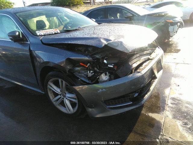 1VWBV7A31FC038319 Volkswagen Passat 2.0l Tdi Se W/sunroof