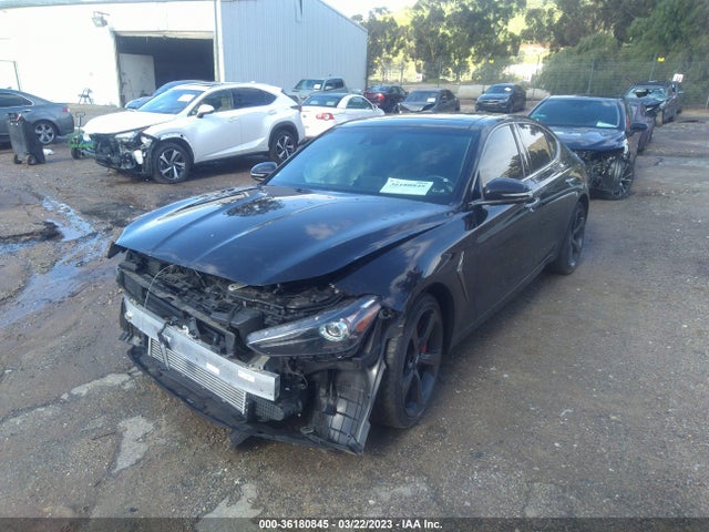 Genesis G70 3.3t Advanced 2019 KMTG34LE3KU024911 Image 2