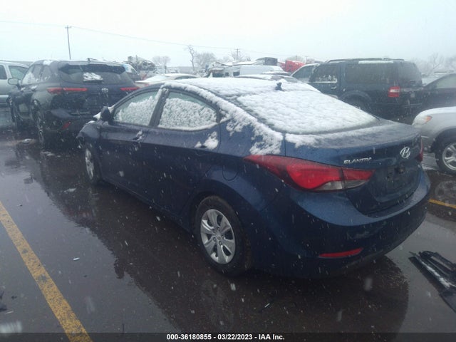 2016 HYUNDAI ELANTRA SE VIN: 5NPDH4AE1GH744196