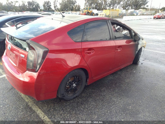 Toyota Prius Four 2015 JTDKN3DU1F1935202 Image 4
