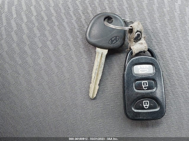 Hyundai ELANTRA SE 2016 5NPDH4AE1GH690379 Image 3