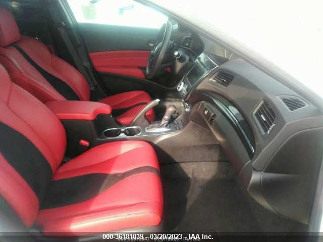 19UDE2F84MA011631 Acura Ilx Package