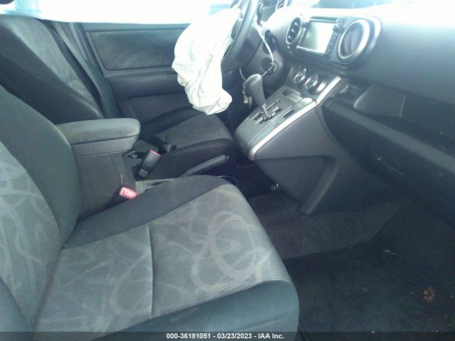 JTLZE4FE4FJ081885 Scion Xb 686 Parklan Edition