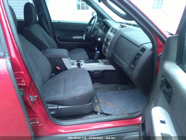 2011 FORD ESCAPE XLT VIN: 1FMCU0D70BKA13228