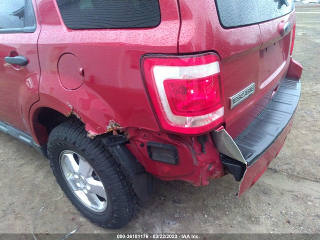 2011 FORD ESCAPE XLT VIN: 1FMCU0D70BKA13228