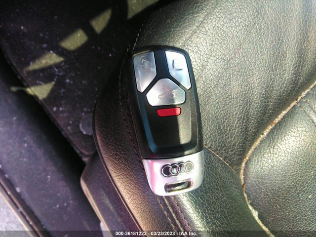 WA1BNAFY2K2084546 Audi Q5 Premium Plus