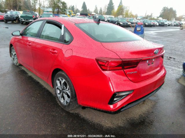 3KPF24AD8ME385804 KIA Forte Lxs