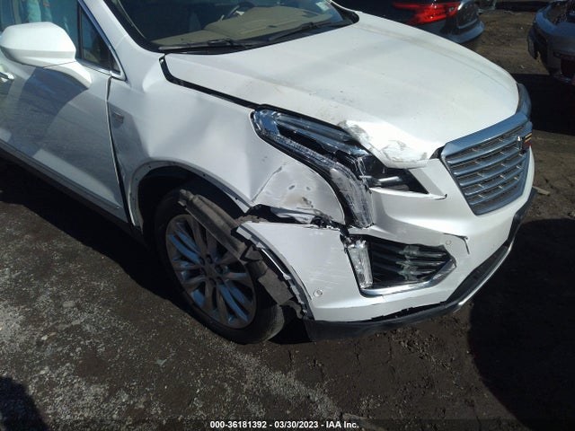 1GYKNFRS2HZ227578 Cadillac Xt5 Platinum Awd