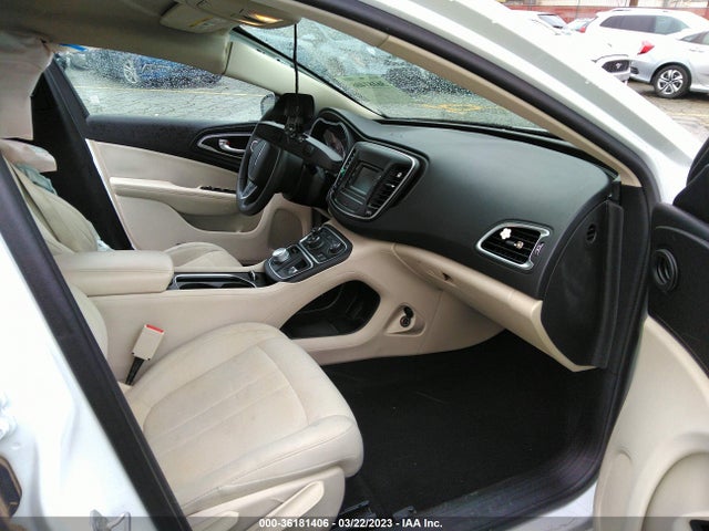 1C3CCCABXFN717429 Chrysler 200 Limited