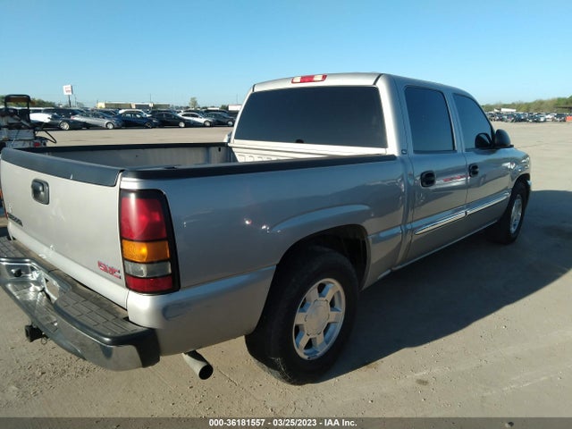 2005 GMC SIERRA 1500 SLT VIN: 2GTEC13T551324498