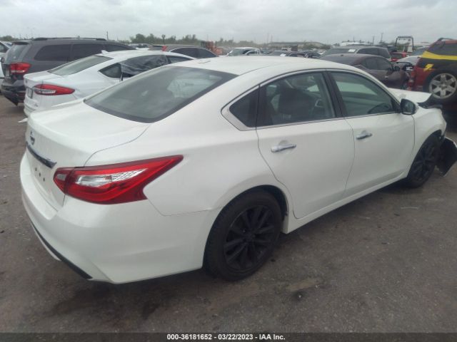 1N4AL3AP0HC184767 Nissan Altima 2.5 Sl