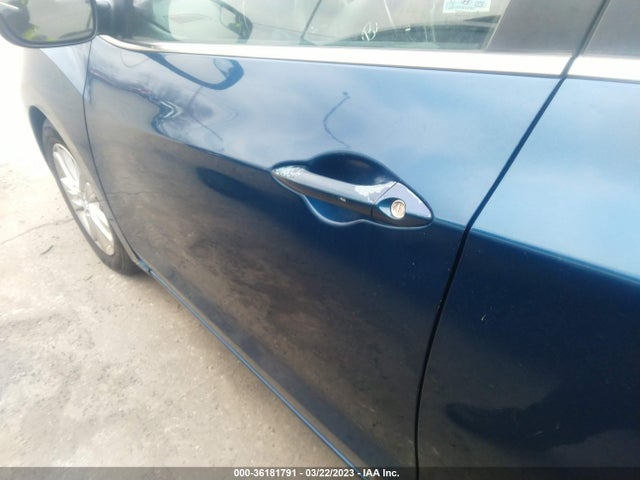 2014 HYUNDAI ELANTRA GT VIN: KMHD35LH0EU177666