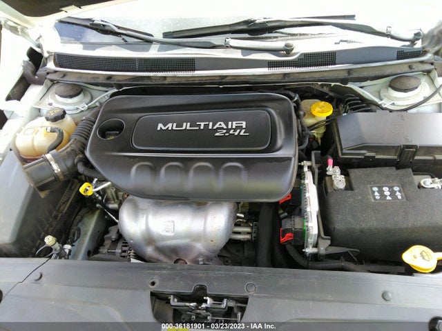 Chrysler 200 Limited 2015 1C3CCCAB3FN671782 Image 10