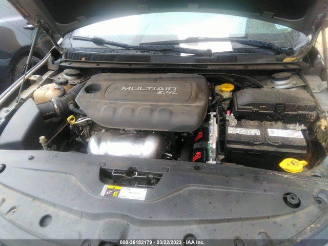 1C3CCCAB7GN120594 Chrysler 200 Limited