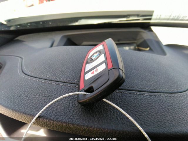 WBA8Z9C54JG828479 BMW 3 Series 330i Xdrive