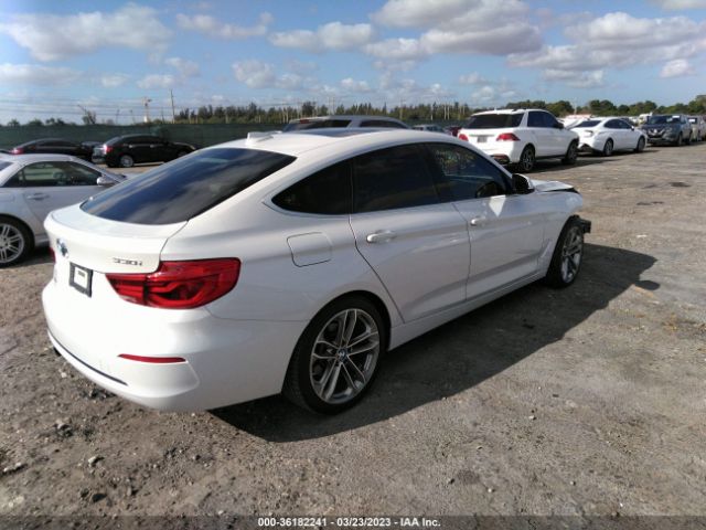 WBA8Z9C54JG828479 BMW 3 Series 330i Xdrive