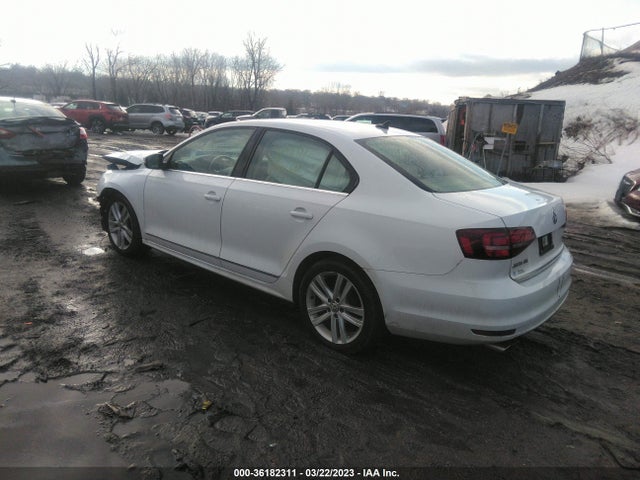 3VWL17AJ0HM375841 Volkswagen Jetta 1.8t Sel