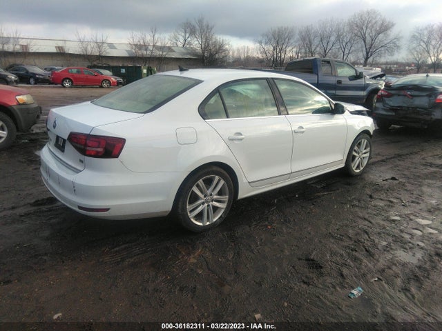 3VWL17AJ0HM375841 Volkswagen Jetta 1.8t Sel