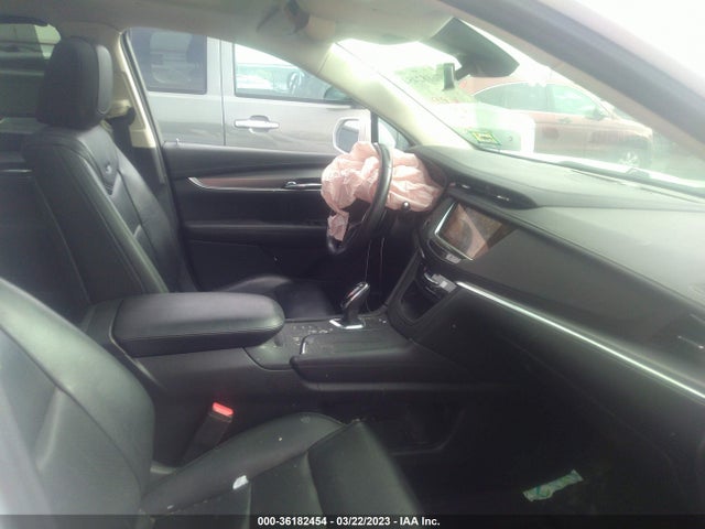 1GYKNDRS0HZ134630 Cadillac Xt5 Luxury Awd