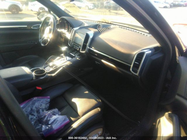WP1AA2A22HKA82342 Porsche Cayenne Platinum Edition