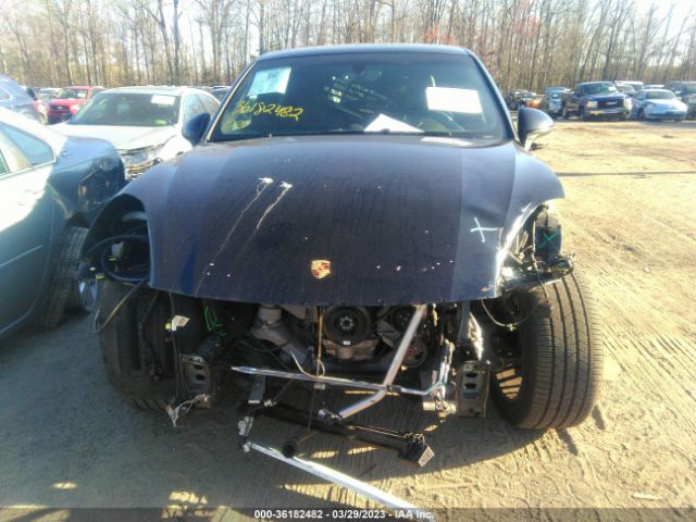 WP1AA2A22HKA82342 Porsche Cayenne Platinum Edition