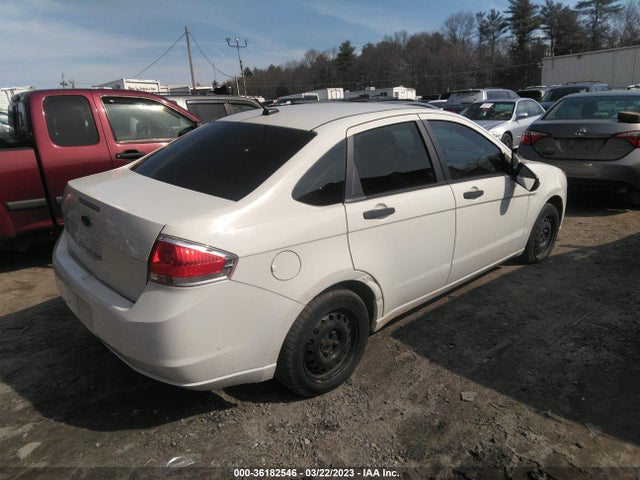 2011 FORD FOCUS S VIN: 1FAHP3EN5BW185365