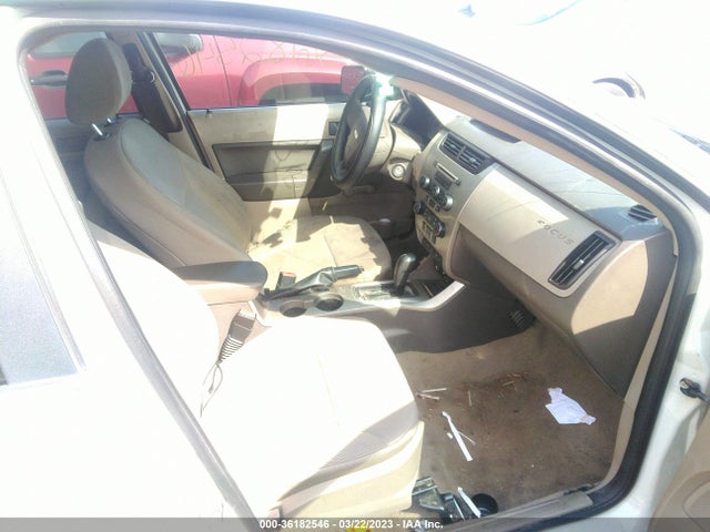 2011 FORD FOCUS S VIN: 1FAHP3EN5BW185365