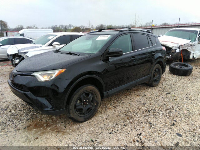 Toyota RAV4 LE 2017 2T3ZFREVXHW356056 Image 2