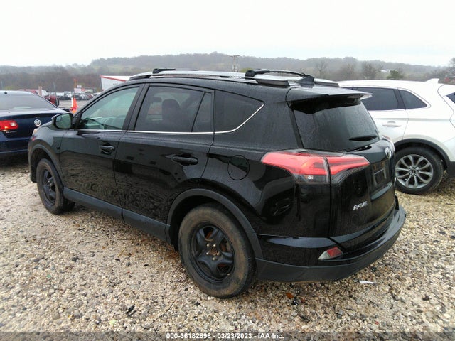 Toyota RAV4 LE 2017 2T3ZFREVXHW356056 Image 3