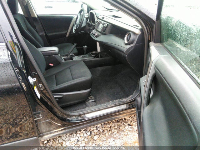 Toyota RAV4 LE 2017 2T3ZFREVXHW356056 Image 5