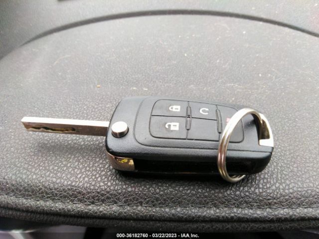 2GKFLNE3XG6260123 GMC Terrain Sle