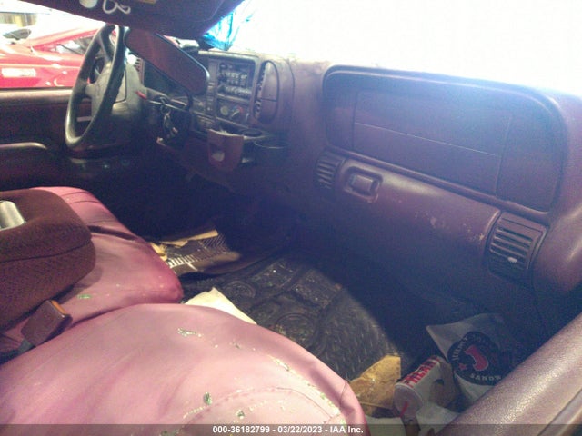 1997 CHEVROLET C/K 1500 VIN: 2GCEK19R1V1239866