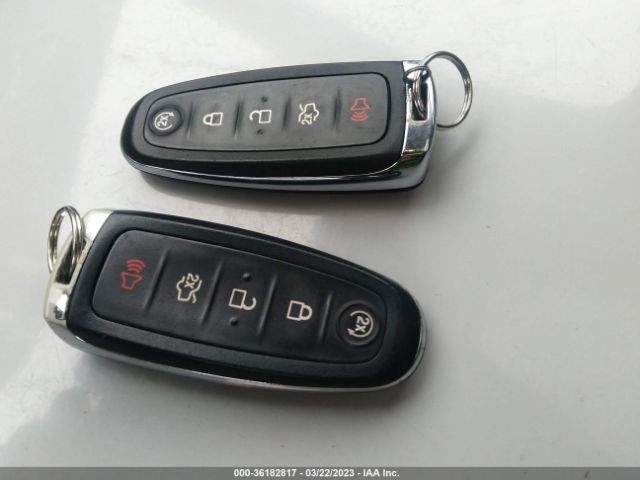 1FMCU9J92GUB57434 Ford Escape Titanium