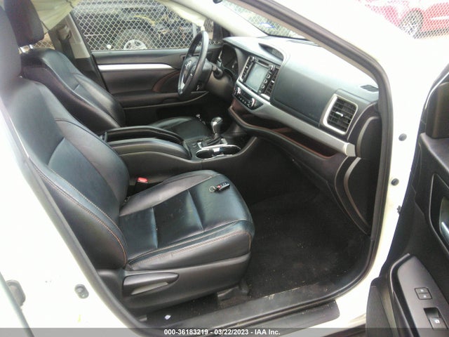 2016 TOYOTA HIGHLANDER XLE VIN: 5TDKKRFH2GS165673